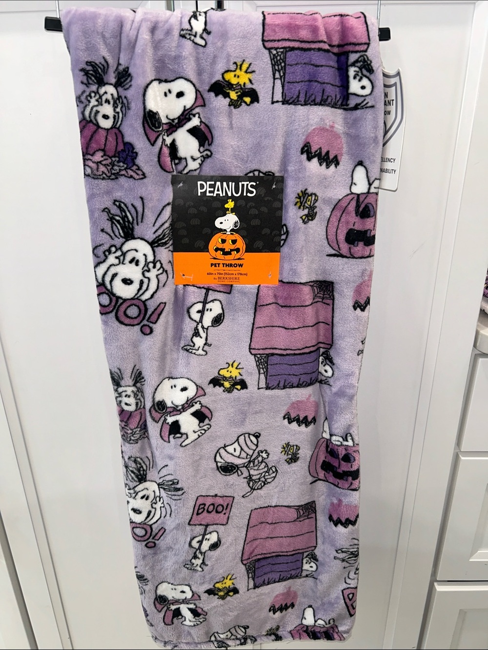 New Berkshire Peanuts Snoopy & Woodstock Halloween BOO Purple Throw Blanket